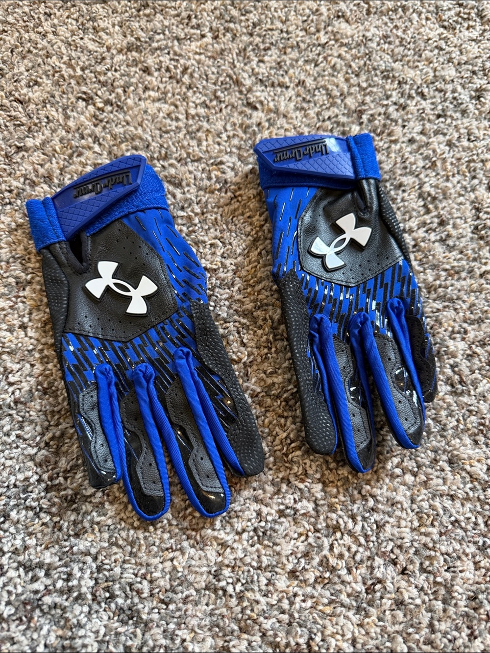Under Armour Royal Blue and Black Kids Youth Small Batting Gloves
